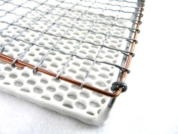 画像2: ガオバブ(Gaobabu)☆Gaobabuセラミック付き焼き網 角型12.5cm(日本製) (2)