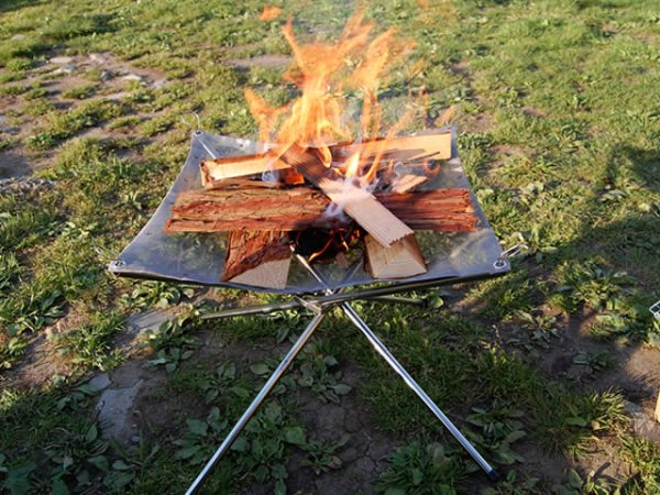 画像8: ガオバブ(Gaobabu)☆Gaobabuコンパクトメッシュ焚き火台(収納ポーチ&火吹き棒付き) (8)